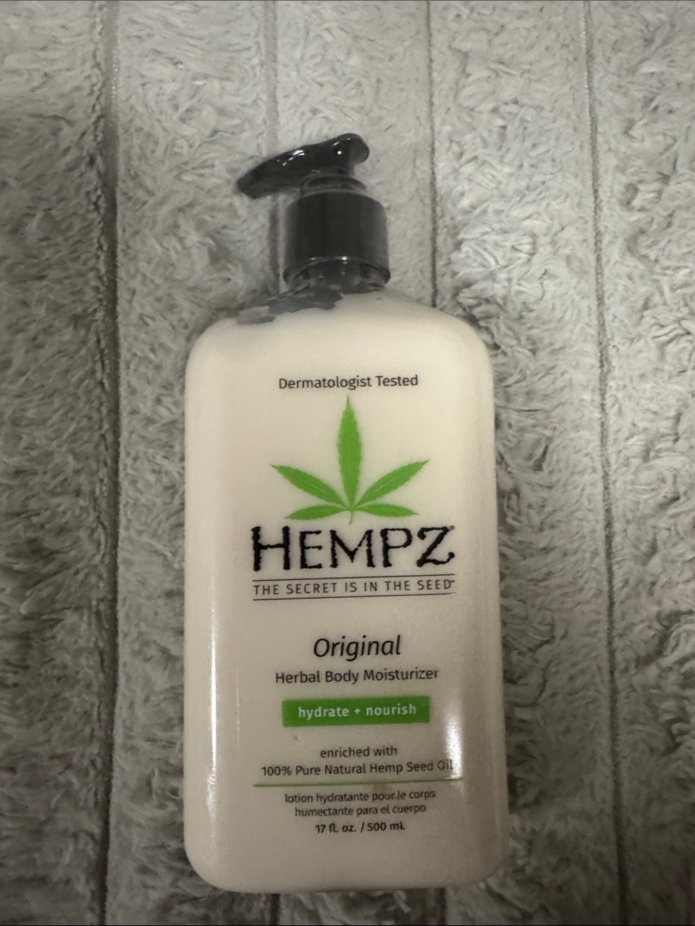 Hempz Original Herbal Body Moisturizer White Bottle with Green Logo